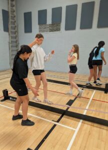 Activité slackline ecole primaire